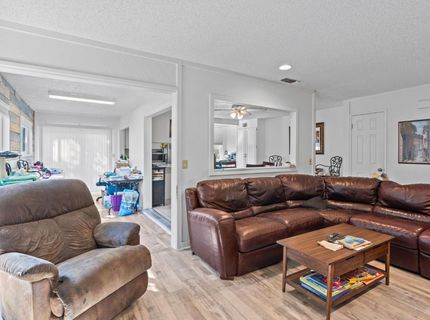 7025 Woodrick Way, Sacramento, CA 95842 Photo