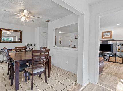 7025 Woodrick Way, Sacramento, CA 95842 Photo
