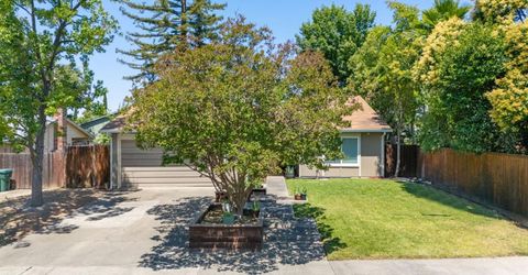 7025 Woodrick Way, Sacramento, CA 95842 Photo