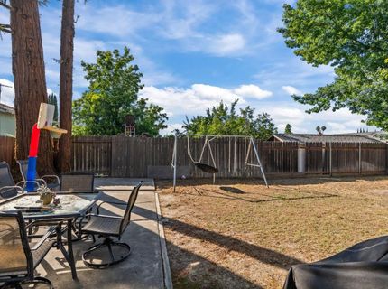 7025 Woodrick Way, Sacramento, CA 95842 Photo
