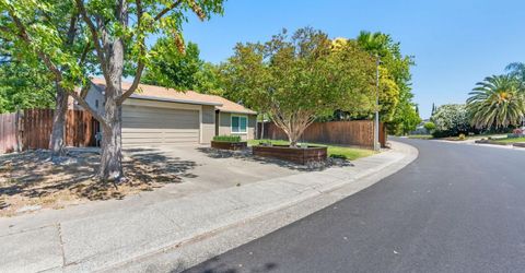 7025 Woodrick Way, Sacramento, CA 95842 Photo