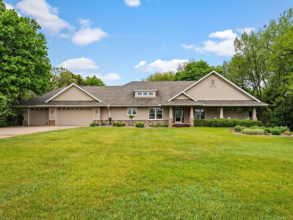 3990 Golfview Drive, Jordan, MN 55352