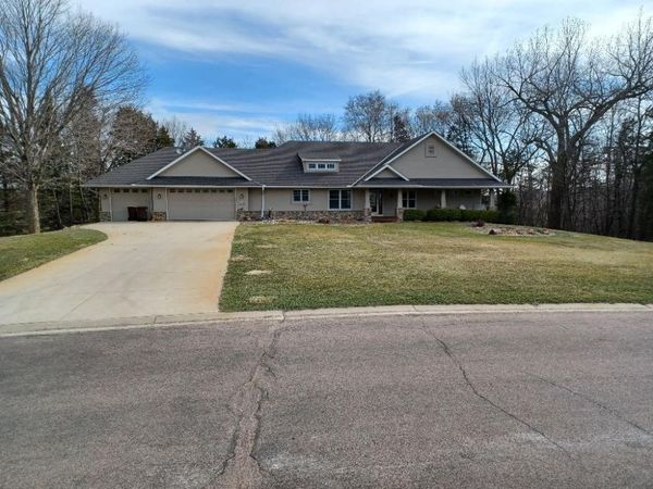 3990 Golfview Drive , Jordan, MN 55352