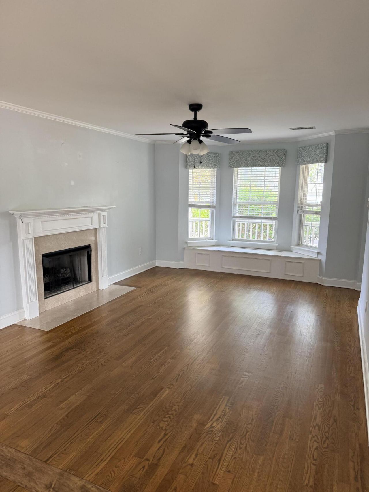 1097 Clearspring Drive Photo 6