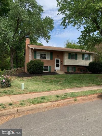9702 Dublin Drive, Manassas, VA 20109 Main Photo