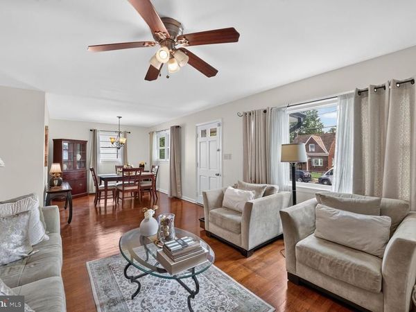 6402 GATEWAY BOULEVARD, DISTRICT HEIGHTS, MD 20747