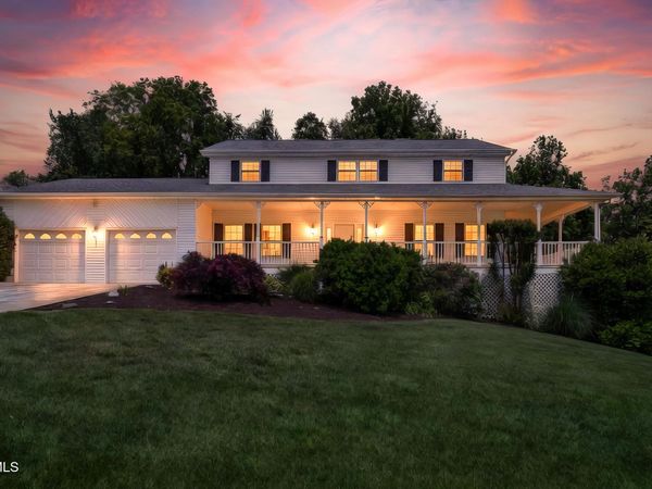 2 Gatewood Drive, Gray, TN 37615