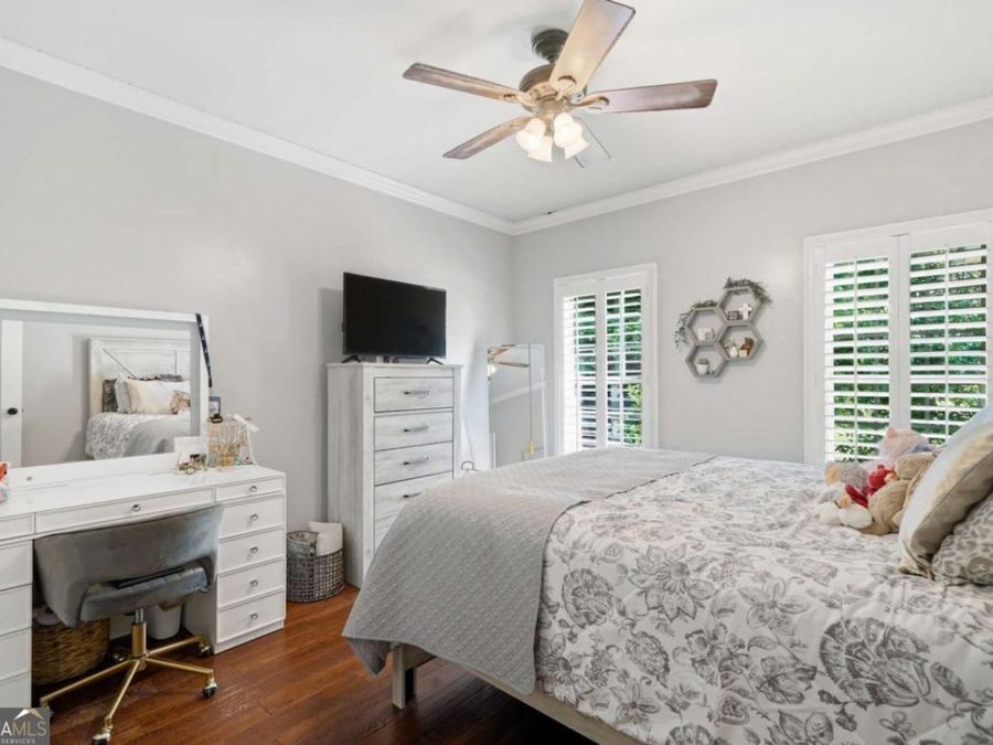 Property Image 32