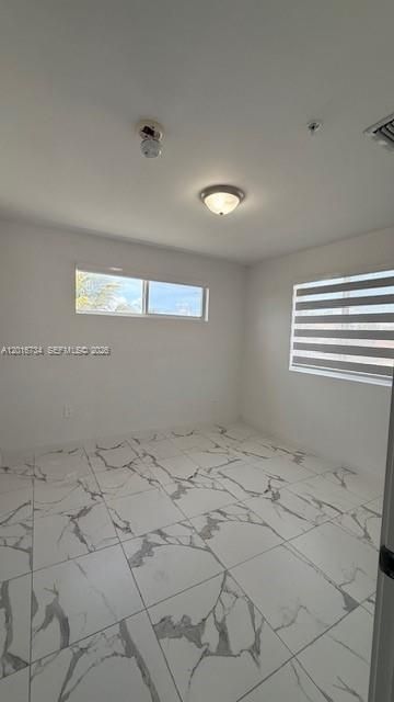 811 E 52nd St, Unit 102, Hialeah, FL 33013 Photo