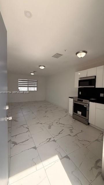 811 E 52nd St, Unit 102, Hialeah, FL 33013 Photo