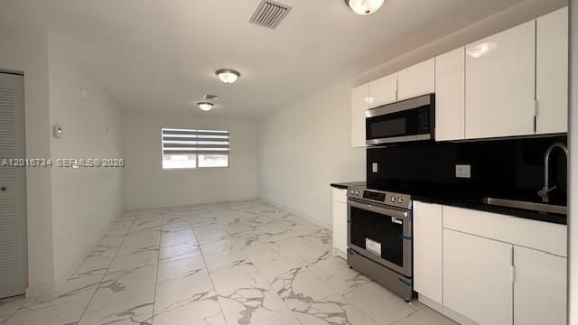 811 E 52nd St, Unit 102, Hialeah, FL 33013 Photo