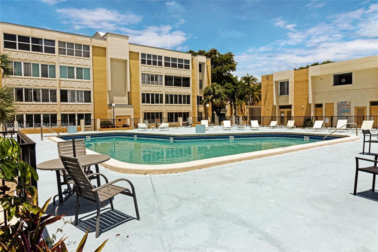 6841 SW 147th Ave , Unit 1D, Miami, FL 33193 Photo