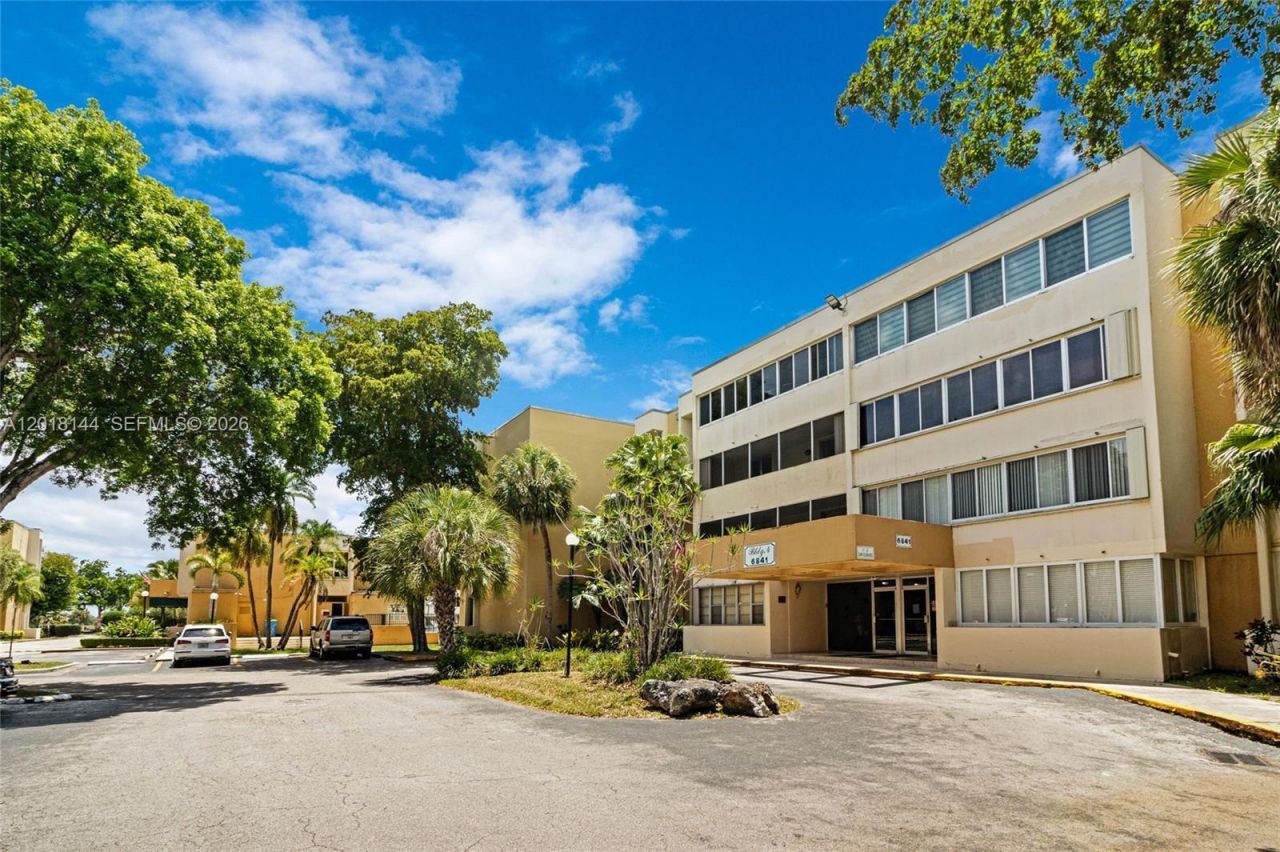 6841 SW 147th Ave , Unit 1D, Miami, FL 33193 Photo