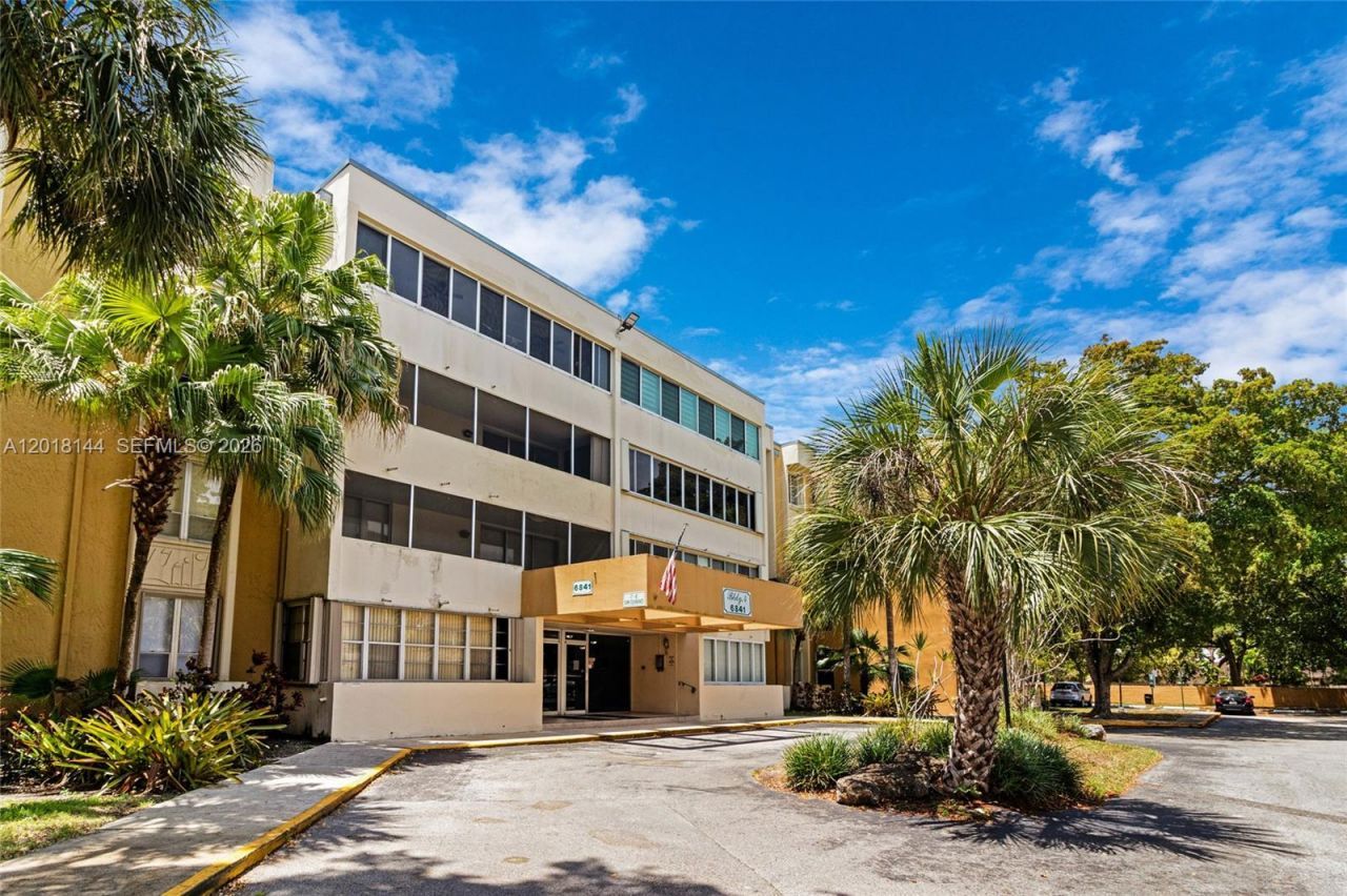 6841 SW 147th Ave , Unit 1D, Miami, FL 33193 Photo