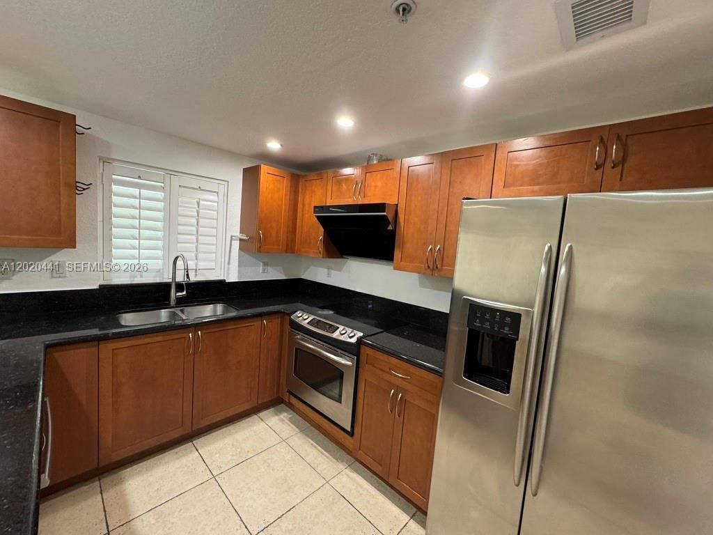 3204 Bird Ave, Unit 104, Miami, FL 33133 Photo