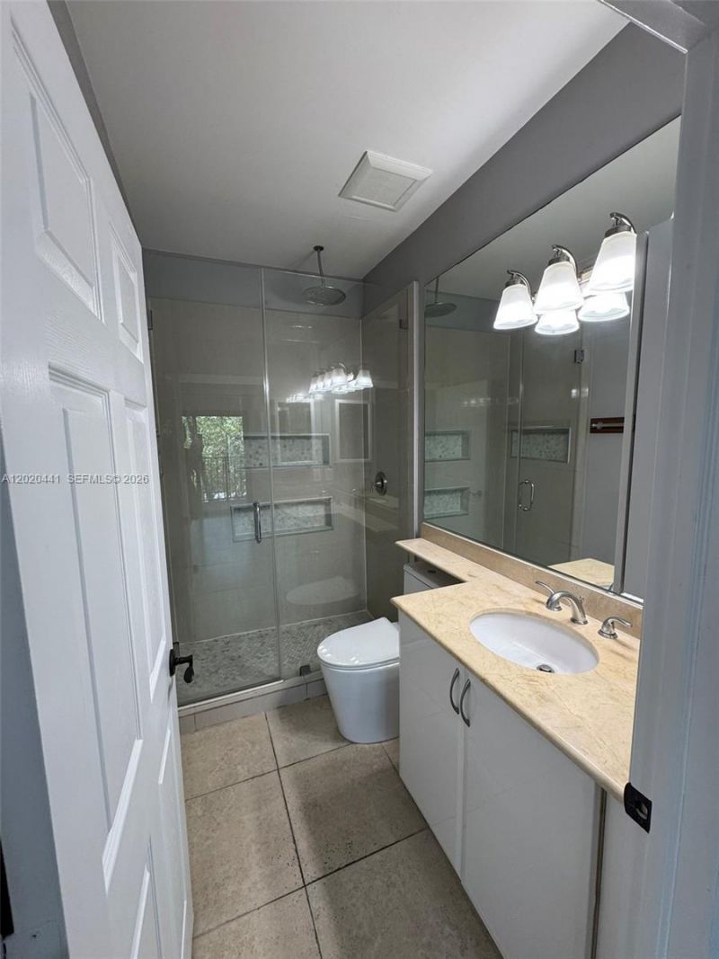 3204 Bird Ave, Unit 104, Miami, FL 33133 Photo