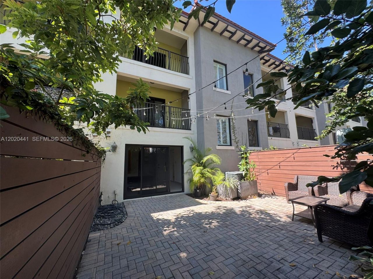3204 Bird Ave, Unit 104, Miami, FL 33133 Photo