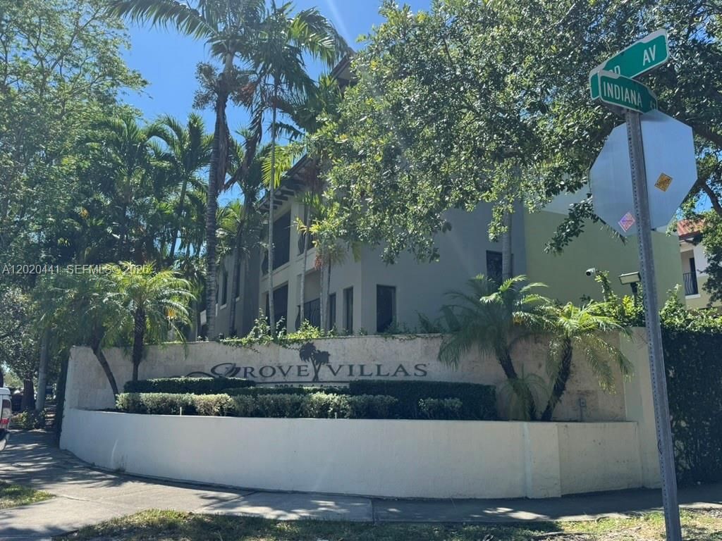 3204 Bird Ave, Unit 104, Miami, FL 33133 Photo