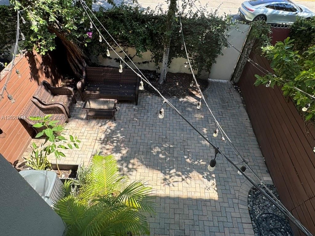 3204 Bird Ave, Unit 104, Miami, FL 33133 Photo