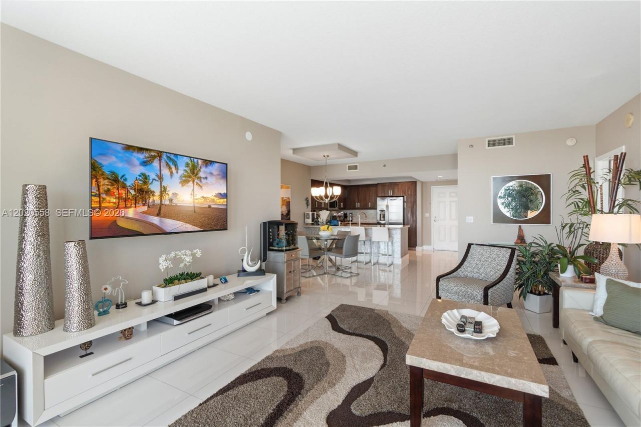 1819 SE 17th St, Unit 1008, Fort Lauderdale, FL 33316 Photo
