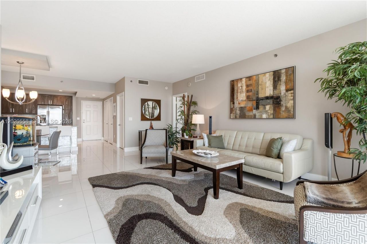 1819 SE 17th St, Unit 1008, Fort Lauderdale, FL 33316 Photo