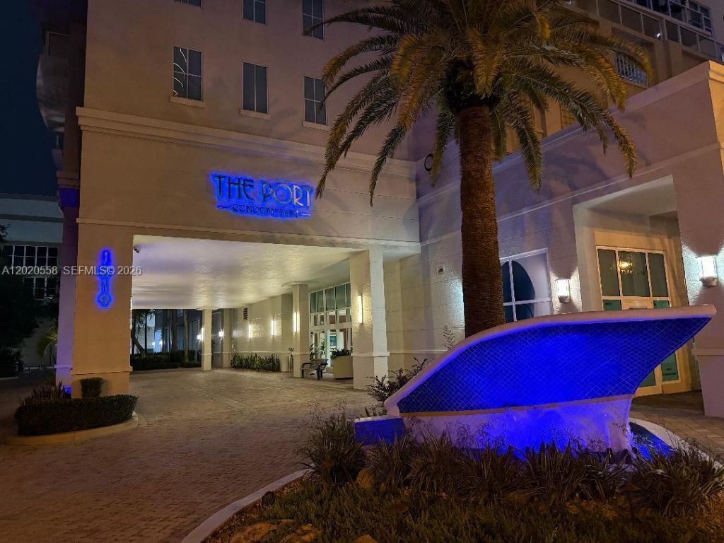 1819 SE 17th St, Unit 1008, Fort Lauderdale, FL 33316 Photo
