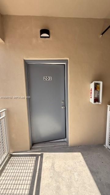811 E 52nd St, Unit 101, Hialeah, FL 33013 Photo