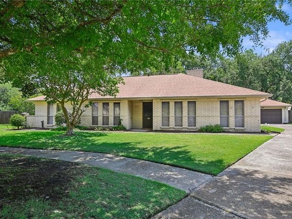 417 PINE FOREST Drive , Slidell, LA 70458
