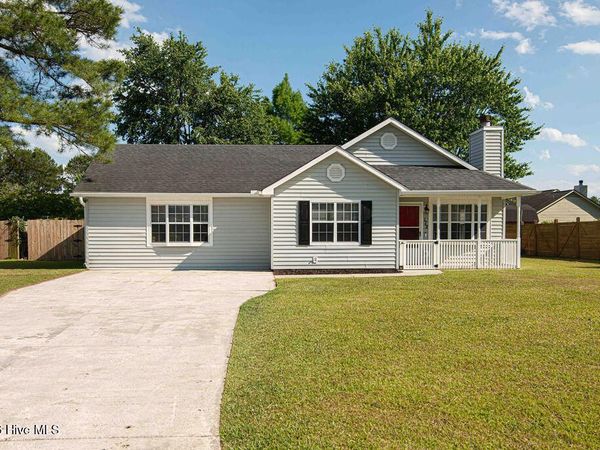 172 Glenwood Drive , Hubert, NC 28539