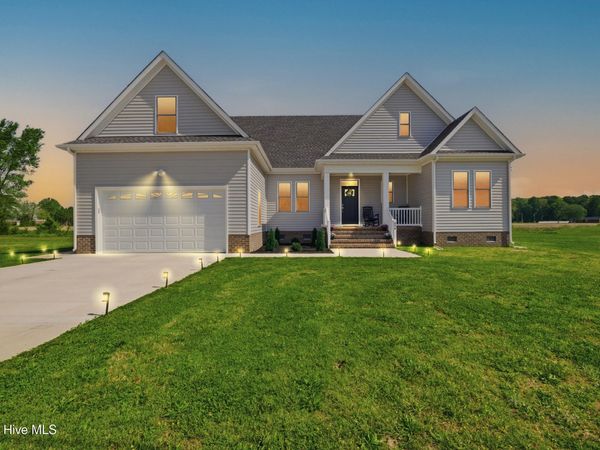 372 Firetower Road , Elizabeth City, NC 27909
