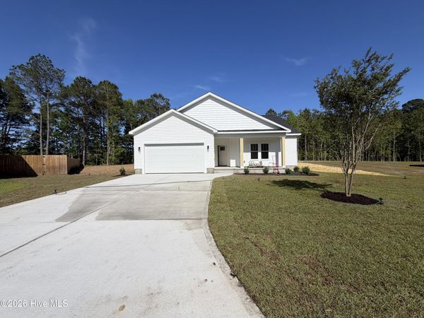 415 Timberwind Lane SE, Leland, NC 28451