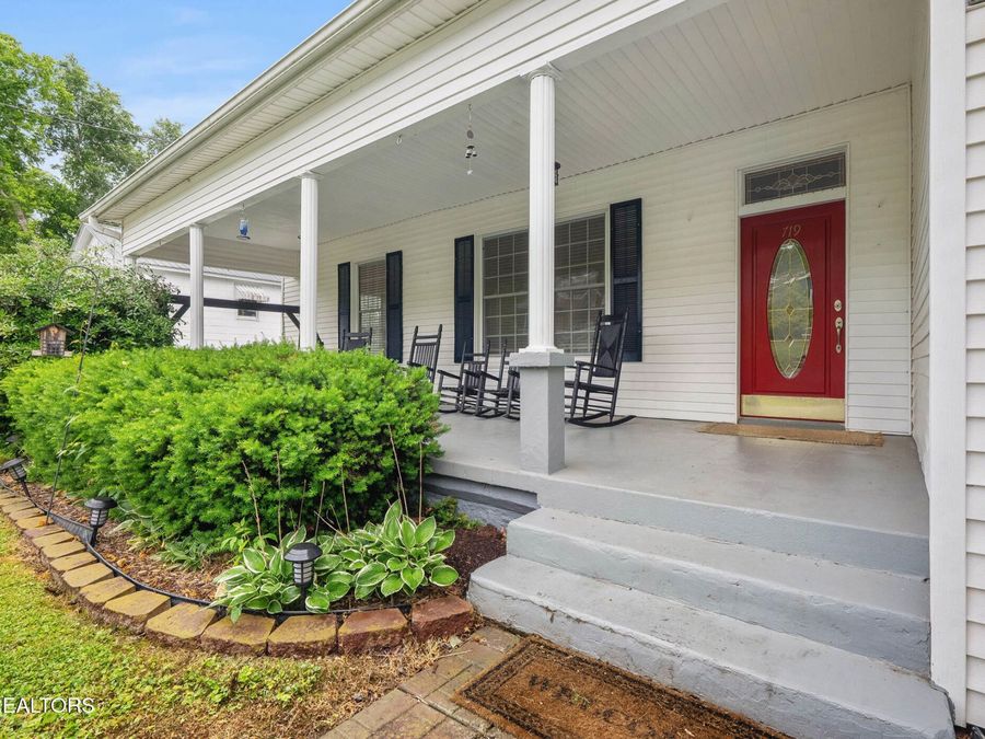 Property Image 6