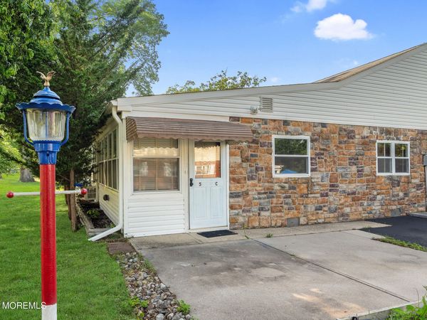 5 Chestnut Street, Unit C, Toms River, NJ 08757