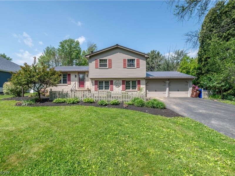 6670 James Street, Poland, OH 44514 Photo 1
