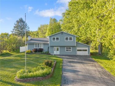 6643 E Taft Road, East Syracuse, NY 13057