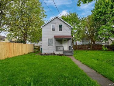 21 Pomona Place , Buffalo, NY 14210