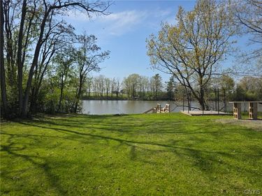 25835 Moffatt Road, Dexter, NY 13634