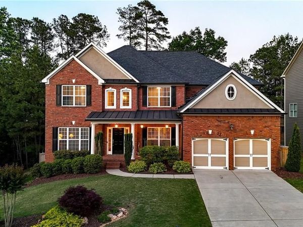 512 Blue Mountain Rise , Canton, GA 30114