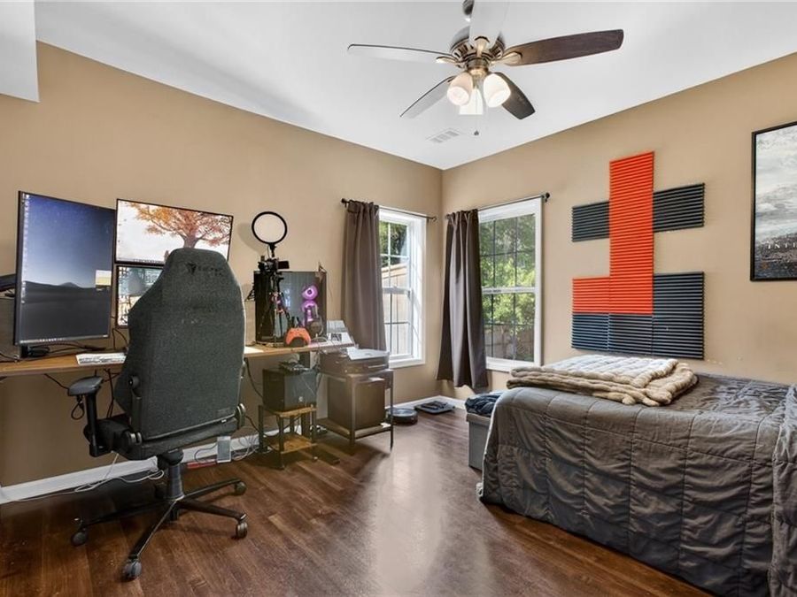 Property Image 43