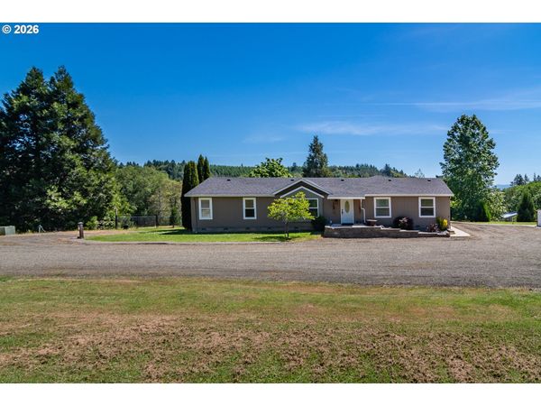 600 BECKER RD, Roseburg, OR 97471