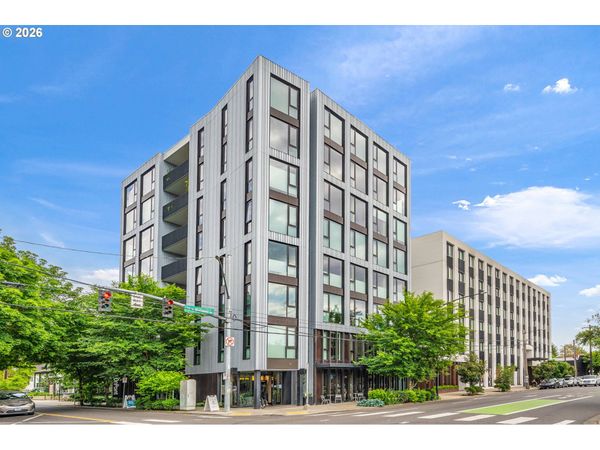 12 NE FREMONT ST, Unit 801, Portland, OR 97212