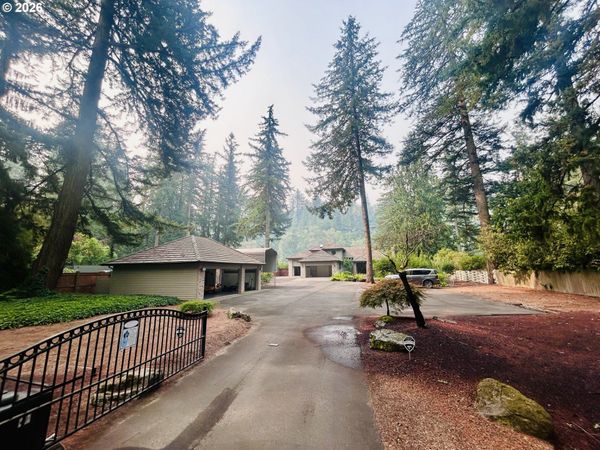 28446 HISTORIC COLUMBIA RI HWY, Troutdale, OR 97060