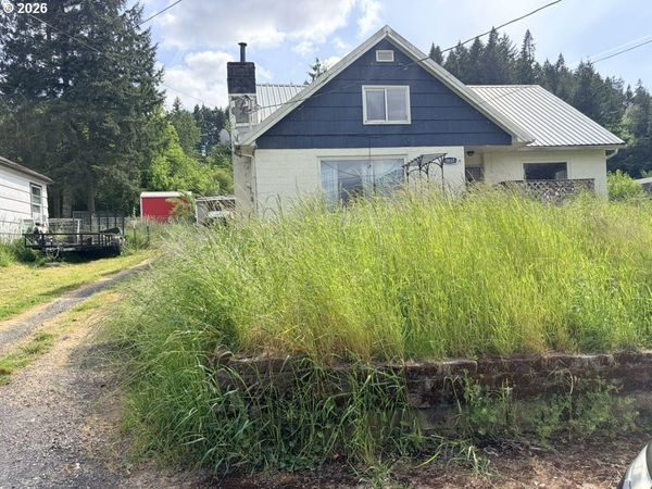 1837 CEDAR ST, Sweet Home, OR 97386