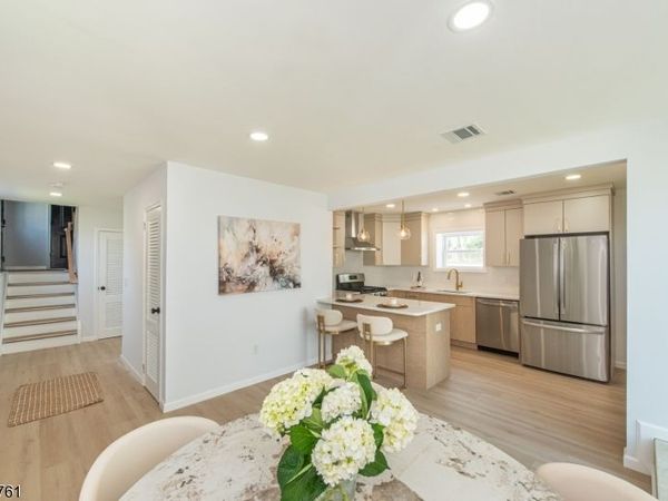 12 Richardsville Rd, Ogdensburg, NJ 07439