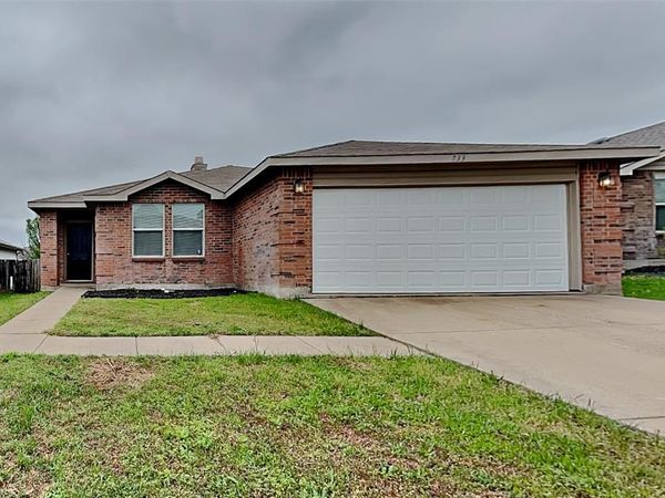 733 Tuscany Trail, Fort Worth, TX 76179