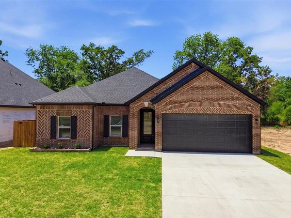 435 Waterboard Drive, Trinidad, TX 75163