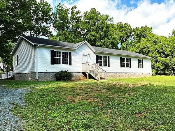 1819 Brier Lane, Graham, NC 27253