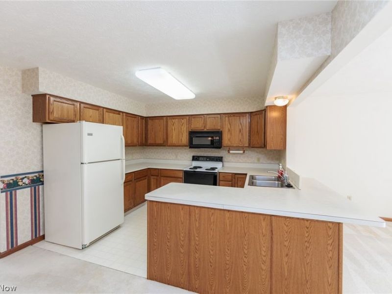 5111 Rockport Cove, Stow, OH 44224 Photo 6