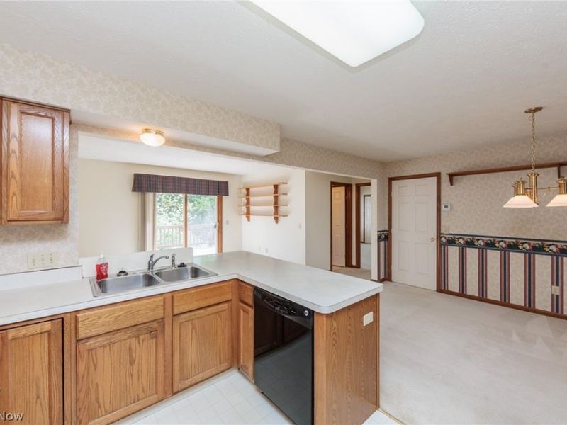 5111 Rockport Cove, Stow, OH 44224 Photo 7
