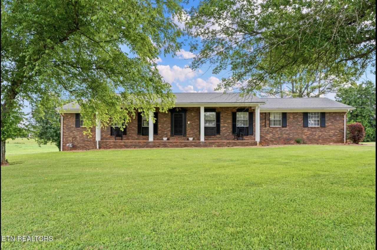 571 Calhoun Drive , Greenback, TN 37742 Main Photo